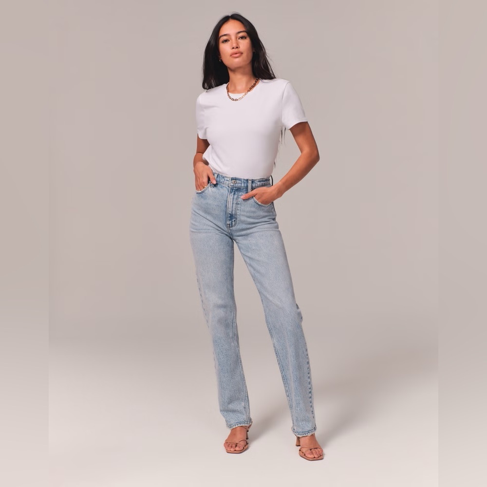 Abercrombie & Fitch the 90s Straight Ultra High Rise Jeans Size 27 Light Wash - Picture 1 of 16